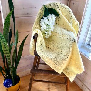 VINTAGE 80S CROCHET BABY THROW BLANKET